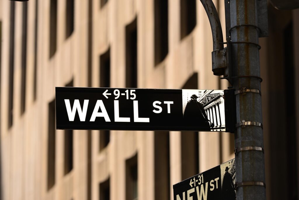Economic News Insights