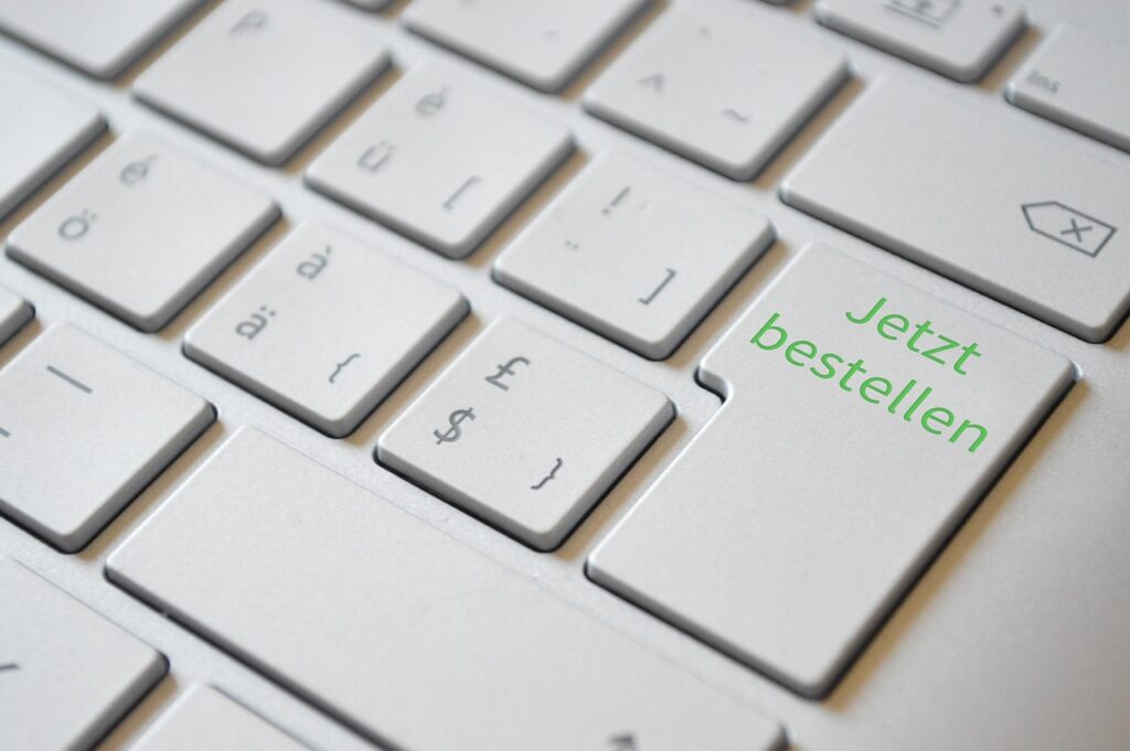 Buy Now Pay Later: Exploring the Pros and Cons