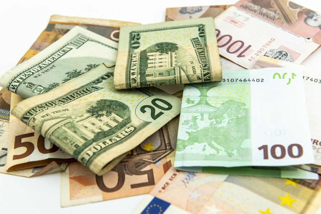 Exchange Rates Myths Debunked